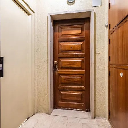 Apartment Akicity Anjos Amethyst Lisbon